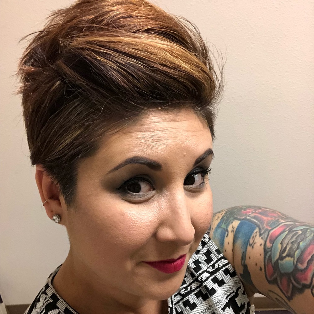 Meet your Posher, Tiffany